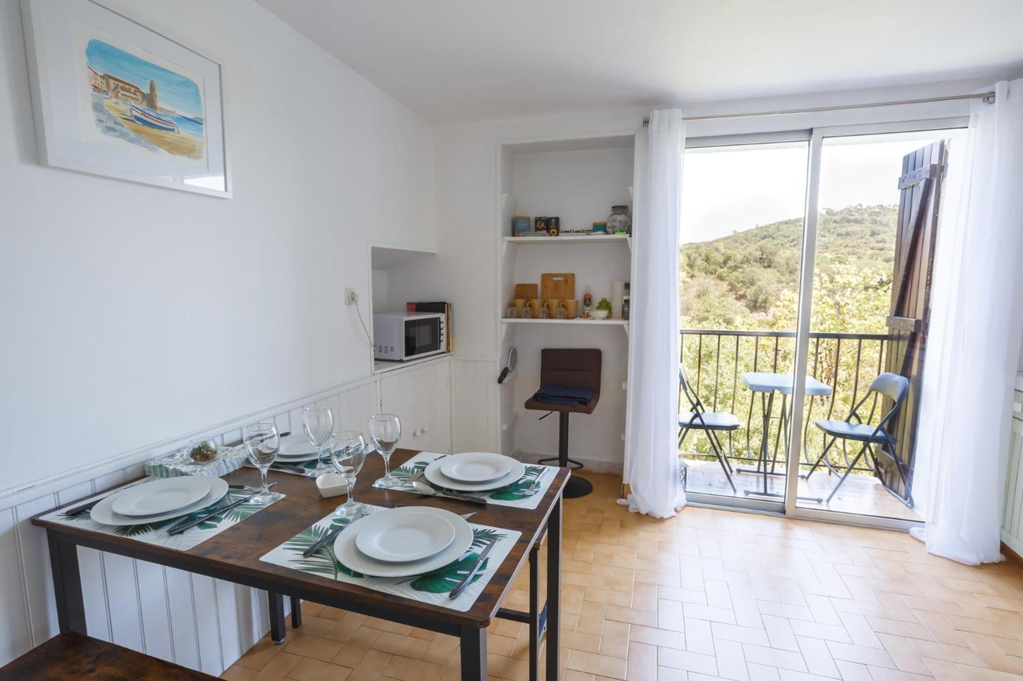 Cosy Apartment In Ancient Gabian With River And Vineyard Views 외부 사진